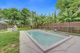 21021 NE 13th Pl, Miami, FL 33179 - Photo 43