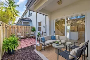 2233 SE 24th Pl, Homestead, FL 33035 - Photo 5