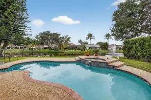 9481 Oak Grove Cir, Davie, FL 33328 - Photo 35