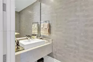 18555 Collins Ave, Sunny Isles Beach, FL 33160 - Photo 15