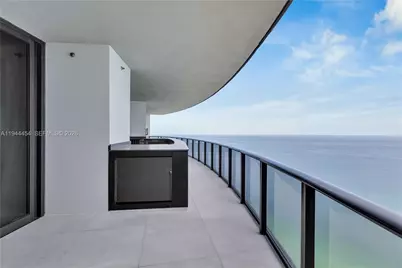 18555 Collins Ave #4601, Sunny Isles Beach, FL 33160 - Photo 17