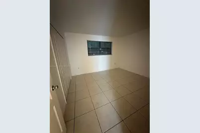 8401 NW 8th St #102, Miami, FL 33126 - Photo 5
