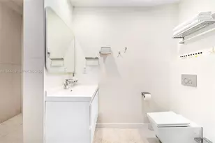 300 Diplomat Pkwy, Hallandale Beach, FL 33009 - Photo 15