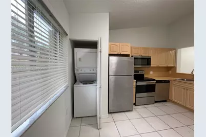 7851 NW 6th St #203, Pembroke Pines, FL 33024 - Photo 7