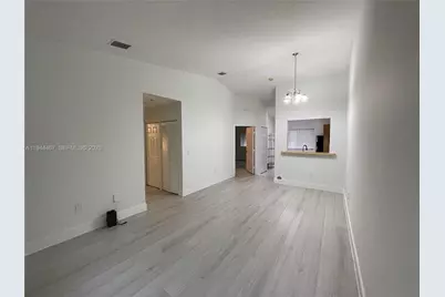 7851 NW 6th St #203, Pembroke Pines, FL 33024 - Photo 5