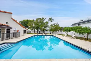 6175 NW 186th St, Hialeah, FL 33015 - Photo 29