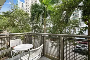 6000 Collins Ave, Miami Beach, FL 33140 - Photo 13