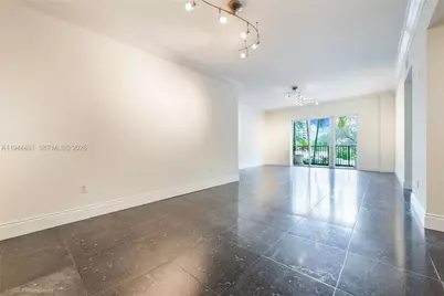 650 Valencia Ave #203, Coral Gables, FL 33134 - Photo 3