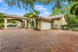 7761 SW 122nd Ave, Miami, FL 33183 - Photo 3