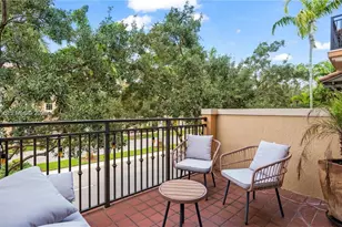 814 SW 147th Ave, Pembroke Pines, FL 33027 - Photo 3