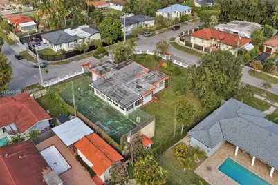 500 SW 39th Ct, Miami, FL 33134 - Photo 17