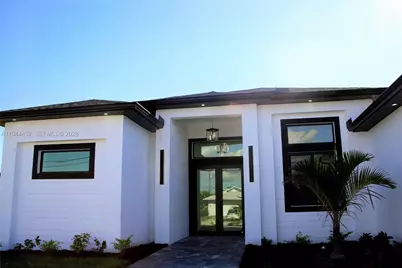 214 SE 8th Street, Cape Coral, FL 33990 - Photo 3