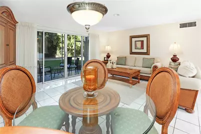 1425 Atlantic Shores Blvd #110, Hallandale Beach, FL 33009 - Photo 1