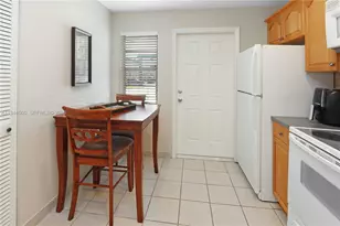 1425 Atlantic Shores Blvd, Hallandale Beach, FL 33009 - Photo 19