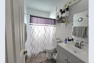 1265 W 24th St #201, Hialeah, FL 33010 - Photo 17