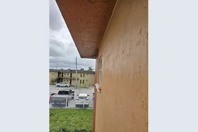 1265 W 24th St #201, Hialeah, FL 33010 - Photo 33