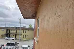 1265 W 24th St, Hialeah, FL 33010 - Photo 33