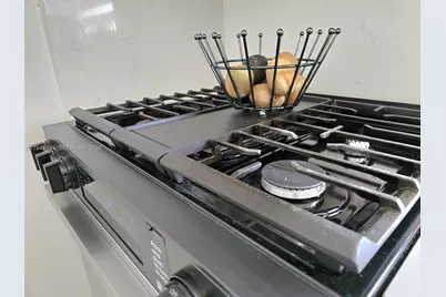 1265 W 24th St #201, Hialeah, FL 33010 - Photo 11