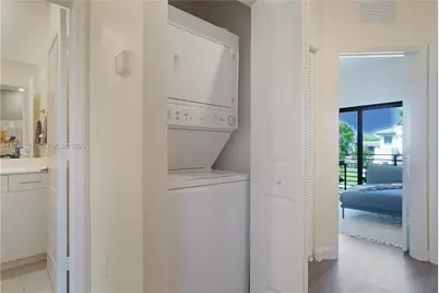20648 NE 7th Pl, Miami, FL 33179 - Photo 43