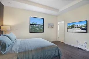 20648 NE 7th Pl, Miami, FL 33179 - Photo 29