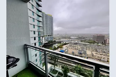 92 SW 3rd St #1808, Miami, FL 33130 - Photo 17