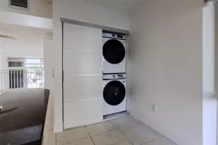 3920 NE 168th St, North Miami Beach, FL 33160 - Photo 13