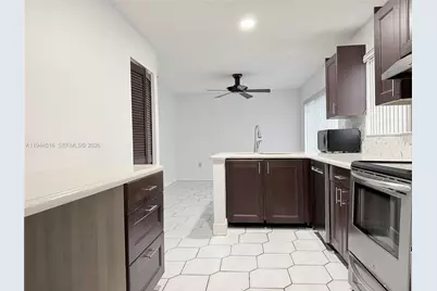 9861 SW 222nd Ter, Cutler Bay, FL 33190 - Photo 5
