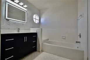 9861 SW 222nd Terrace, Cutler Bay, FL 33190 - Photo 13