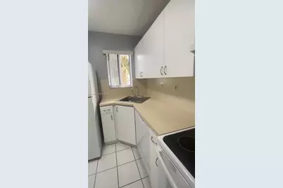 2690 W 76th St #214, Hialeah, FL 33016 - Photo 3
