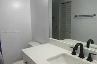 2690 W 76th St, Hialeah, FL 33016 - Photo 13