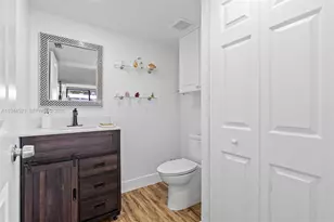 13953 Kendale Lakes Cir, Miami, FL 33183 - Photo 17