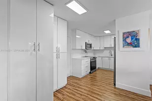 13953 Kendale Lakes Cir, Miami, FL 33183 - Photo 5