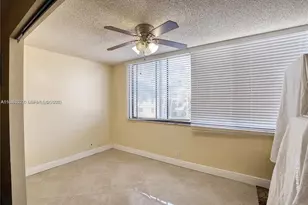 8010 Hampton Blvd, North Lauderdale, FL 33068 - Photo 5