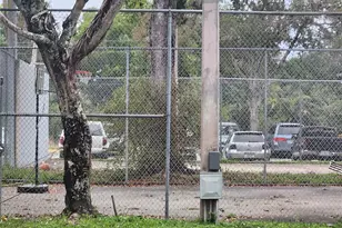 7521 NW 16th St, Plantation, FL 33313 - Photo 15