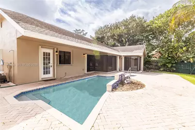 8775 SW 57th St, Cooper City, FL 33328 - Photo 33