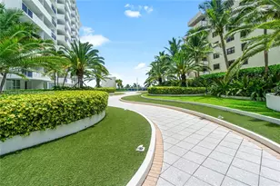100 Lincoln Rd, Miami Beach, FL 33139 - Photo 23