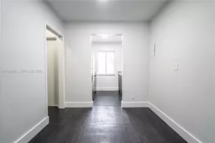 7311 Byron Ave, Miami Beach, FL 33141 - Photo 7