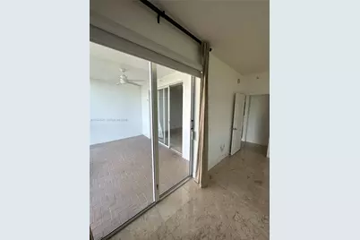 10730 NW 66th St #109, Doral, FL 33178 - Photo 33