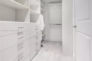 400 Sunny Isles Blvd, Sunny Isles Beach, FL 33160 - Photo 15