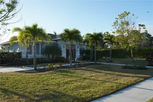 870 SE Grovebush, Saint Lucie West, FL 34984 - Photo 5