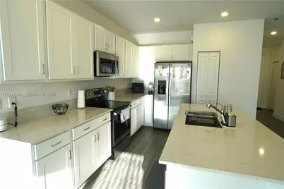 870 SE Grovebush, Saint Lucie West, FL 34984 - Photo 9