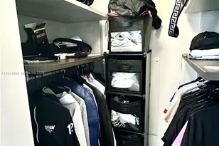 55 SW 9th St, Miami, FL 33130 - Photo 9