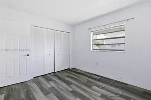 1542 NW 35th St, Miami, FL 33142 - Photo 15