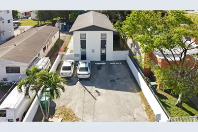 1542 NW 35th St, Miami, FL 33142 - Photo 1