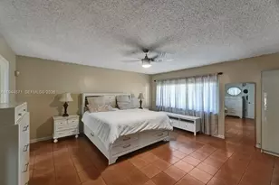 8690 SW 154th Cir Pl, Miami, FL 33193 - Photo 9