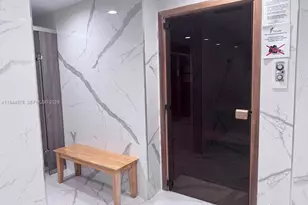 601 NE 36th St, Miami, FL 33137 - Photo 35