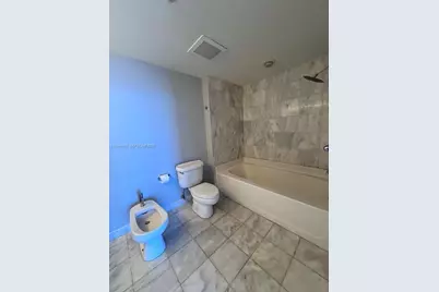 601 NE 36th St #1311, Miami, FL 33137 - Photo 29