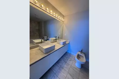 601 NE 36th St #1311, Miami, FL 33137 - Photo 19