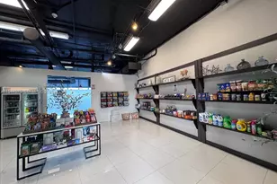 601 NE 36th St, Miami, FL 33137 - Photo 49