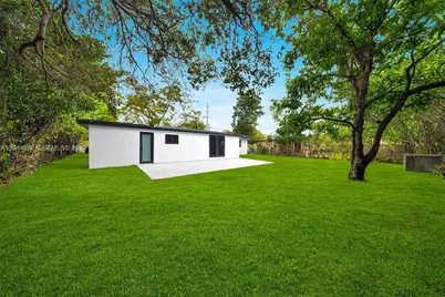 12860 NE 10th Ave, North Miami, FL 33161 - Photo 39